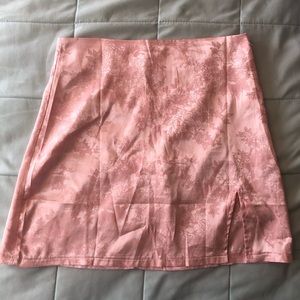 Cute pink silk skirt